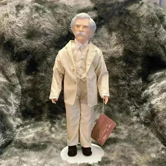 HOST PICK!!! Vintage Mark Twain Doll with  tag - Picture 1 of 16